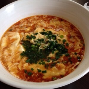 インスタント麺と酢でサンラータンメン（酸辣湯麺）